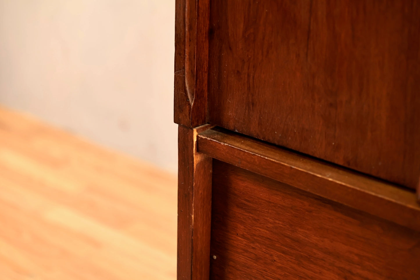 Mid Century Dark Walnut 5-Drawer Bachelor's Chest