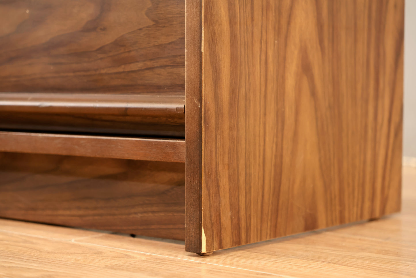 Bassett Laminate 2-Drawer Nightstand