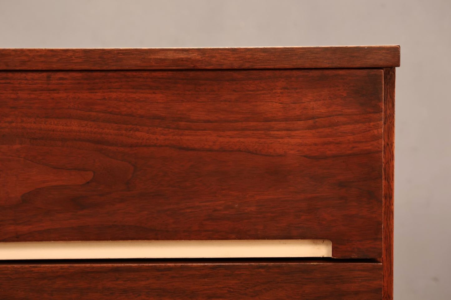 Slim Walnut & White 3-Drawer Commode