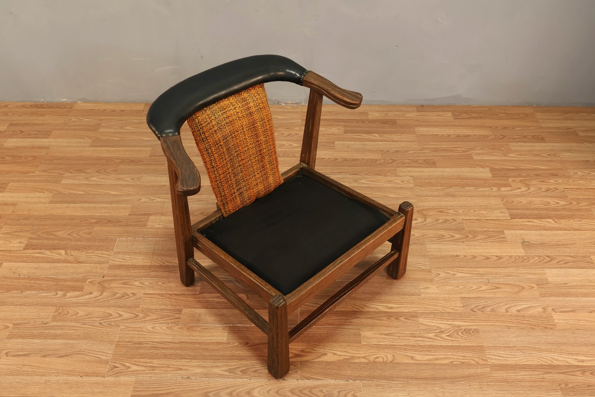 Brandt Ranch Oak Chair Frame - ONLINE ONLY – Furnish Green