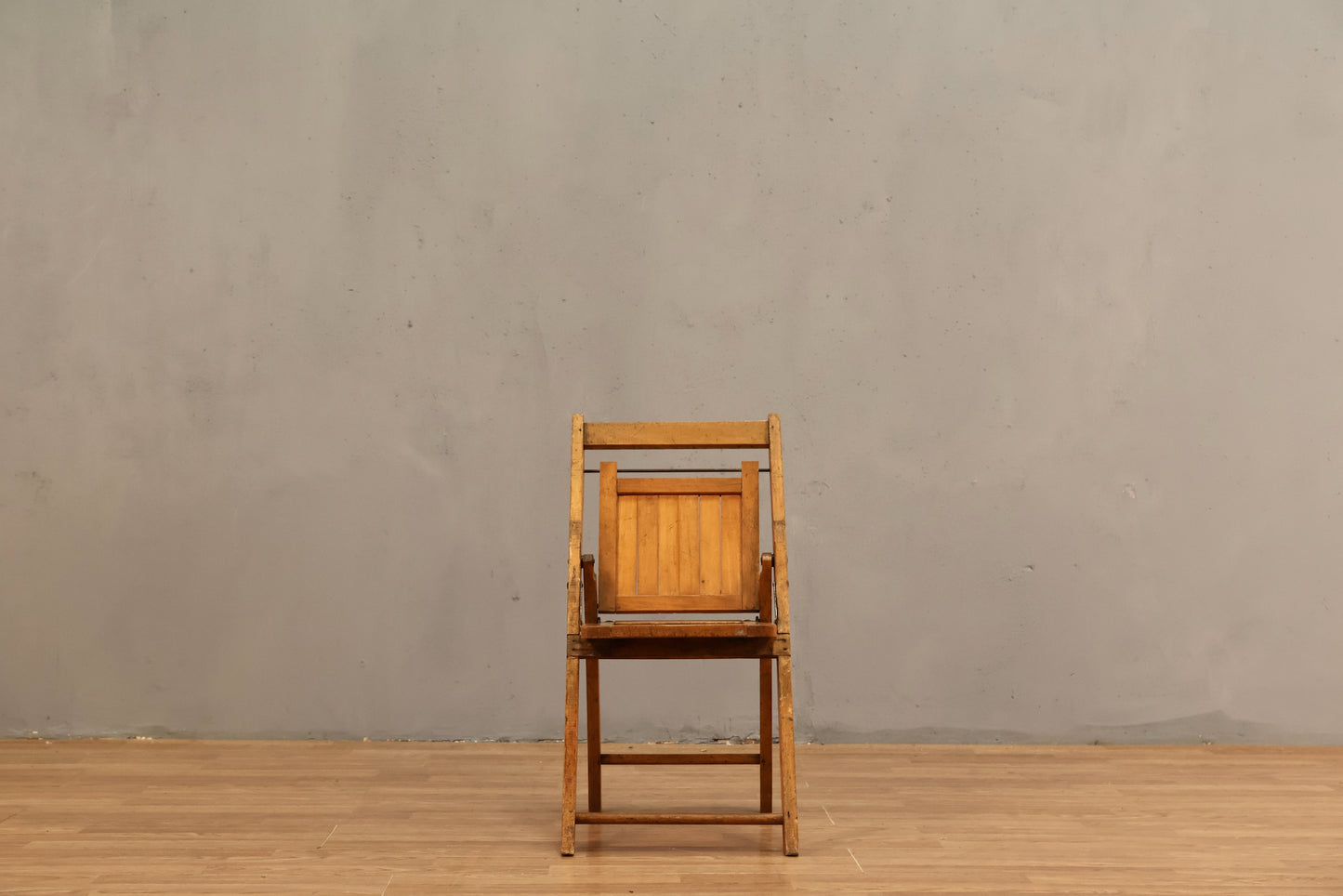 Slatted Wood Children's Folding Chair P