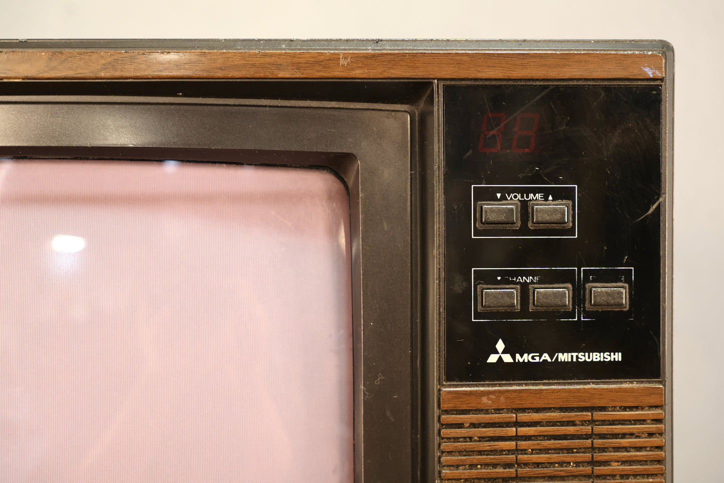 1980s Mitsubishi Woodgrain Television