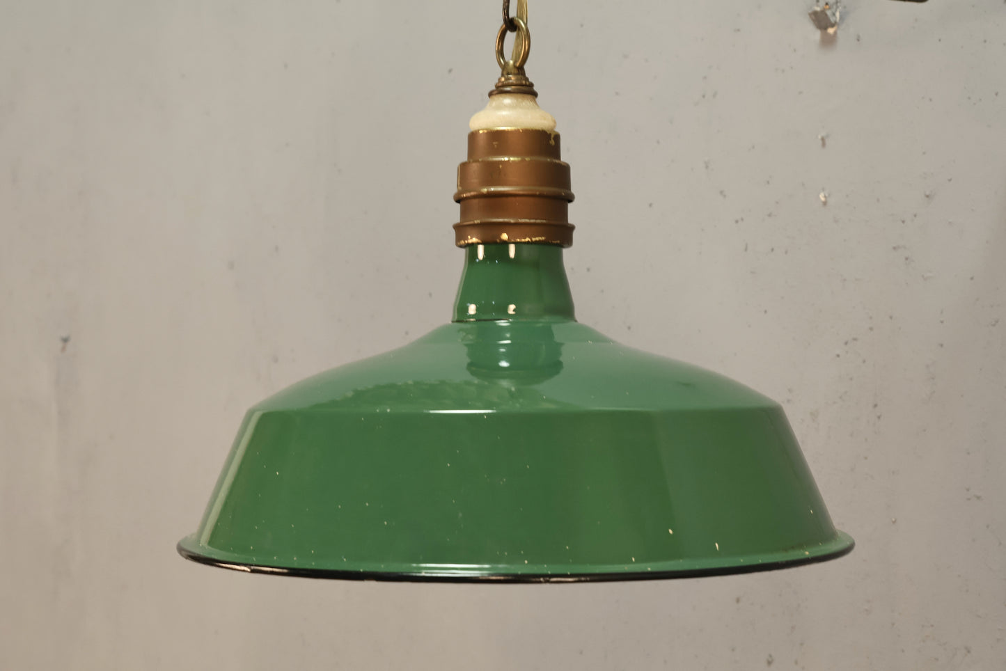 Industrial Green Enamel Metal Swag Lamp