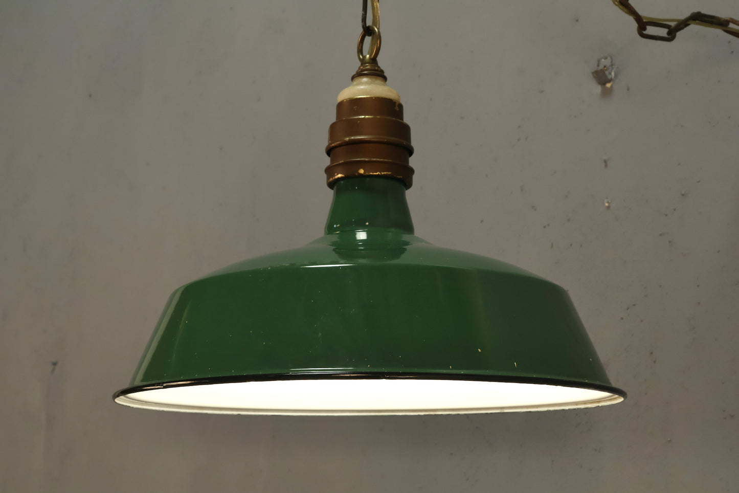 Industrial Green Enamel Metal Swag Lamp