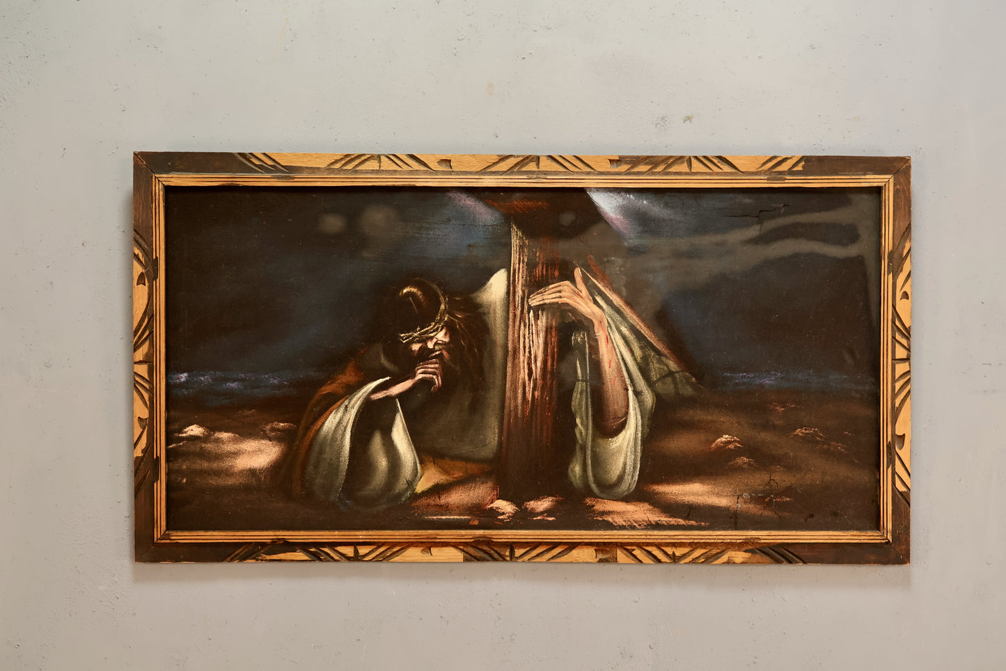 "Jesus with the Cross" Velvet Painting