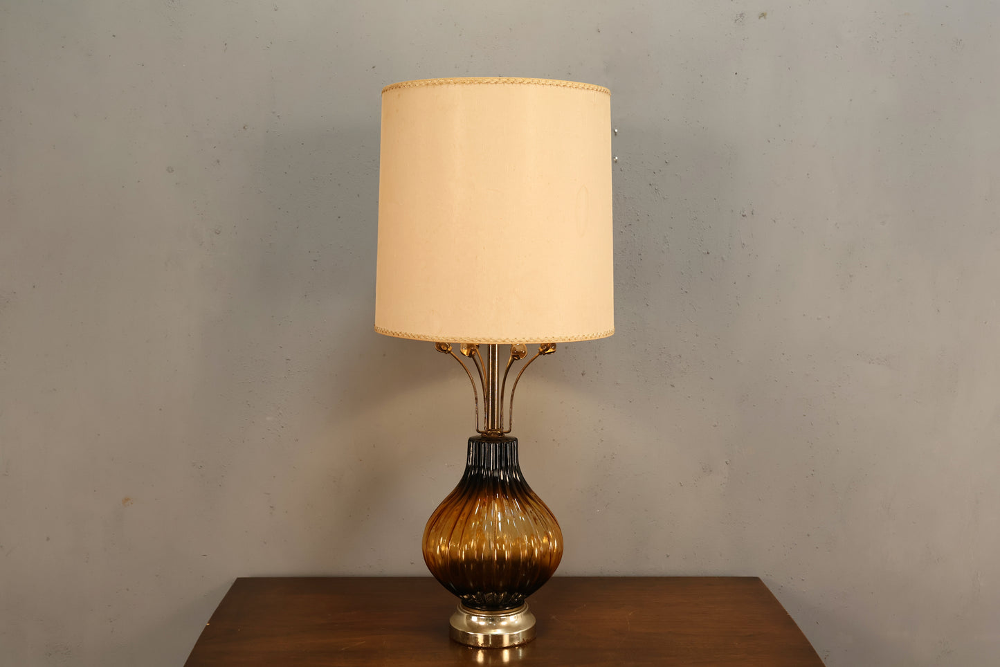Amber Ombre Globe Lamp