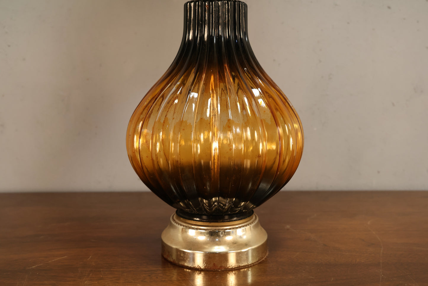 Amber Ombre Globe Lamp