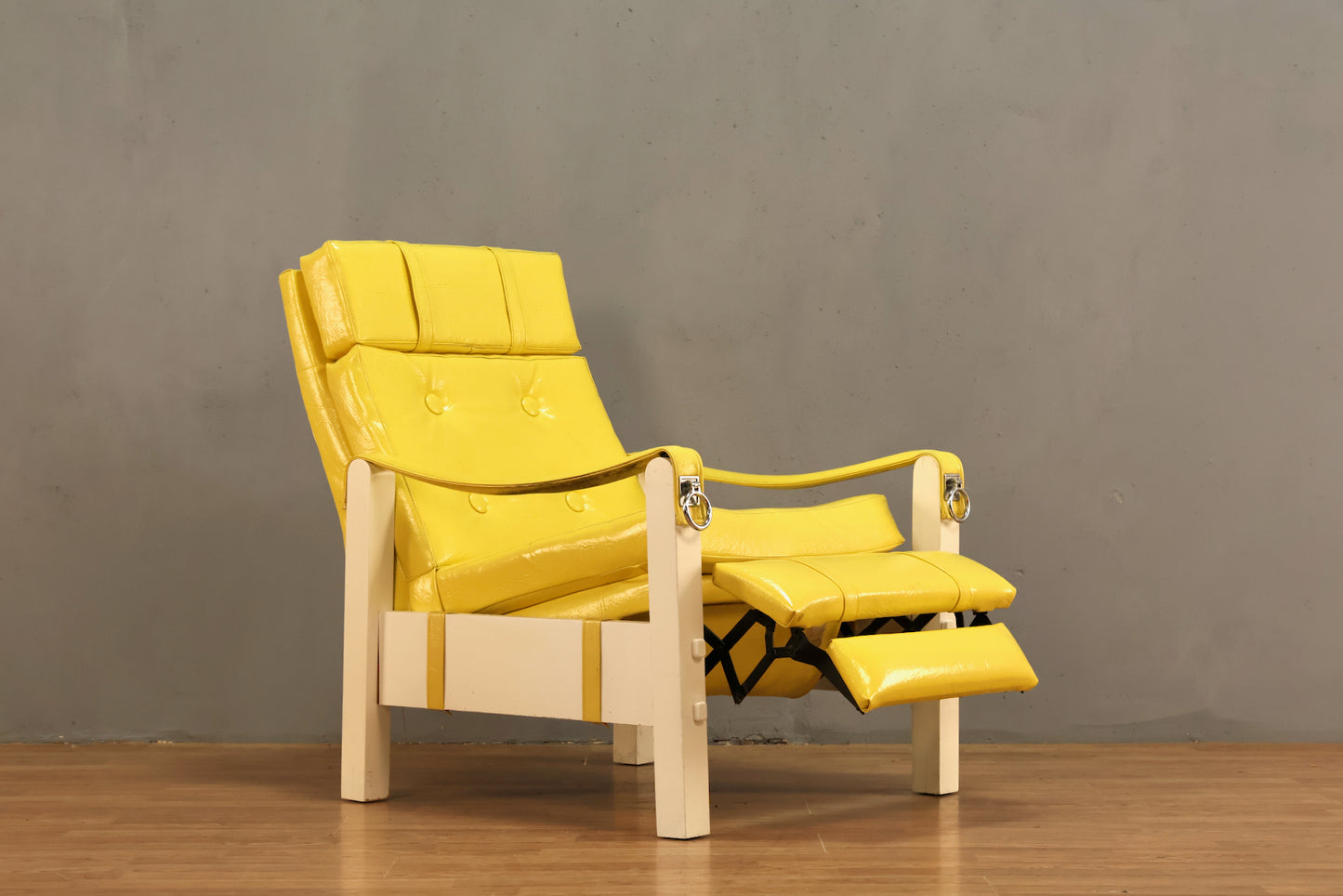 1970s Neon Lemon Vinyl Recliner - ONLINE ONLY