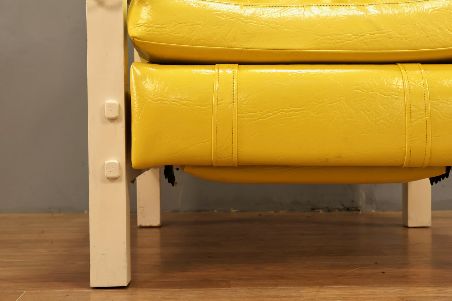 1970s Neon Lemon Vinyl Recliner - ONLINE ONLY