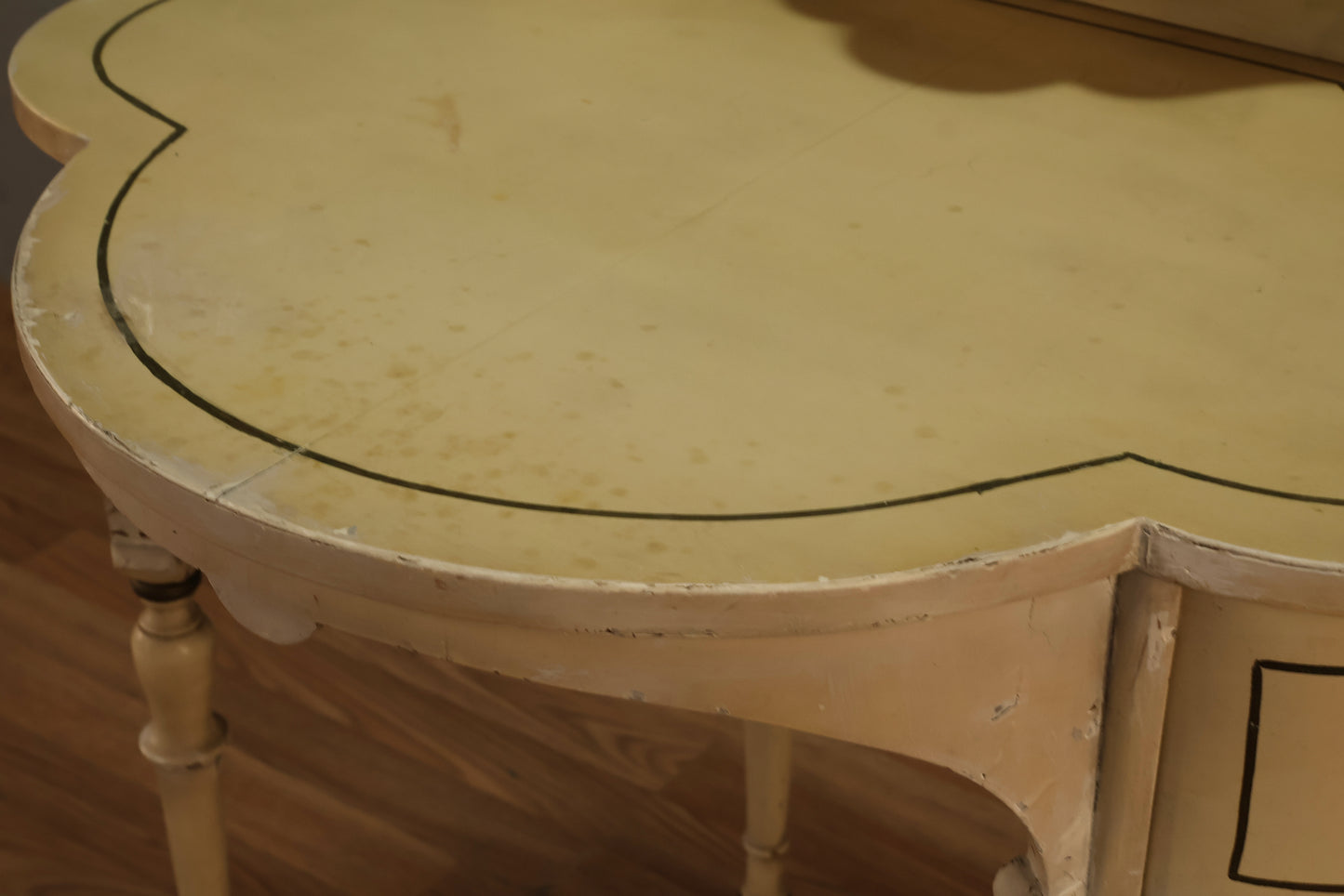 Petite Provincial Cream Vanity