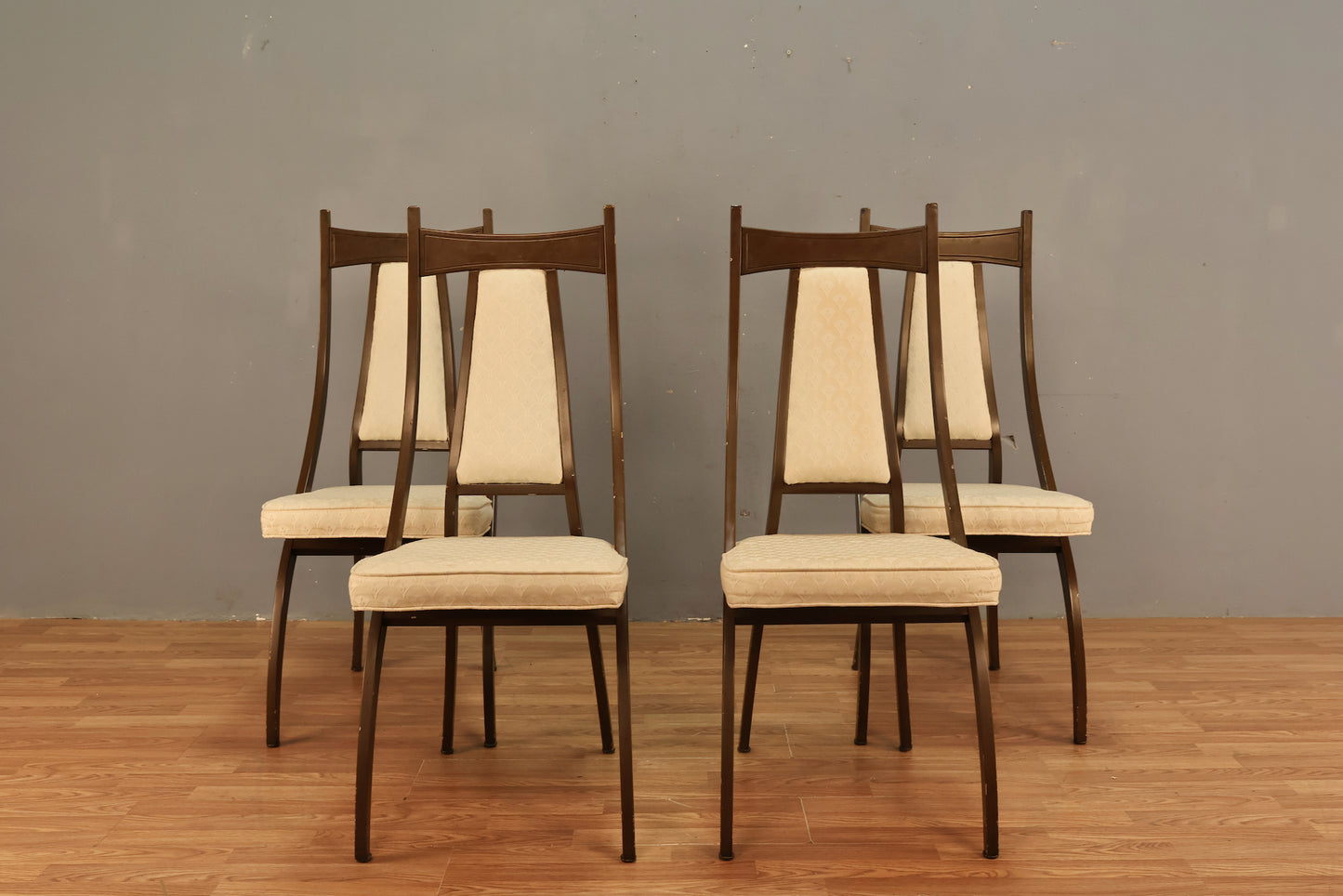 Mid Century Hourglass Ivory Side Chair