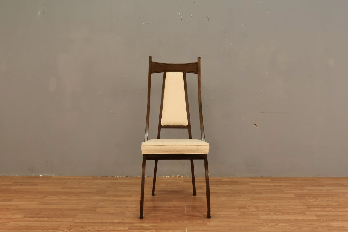 Mid Century Hourglass Ivory Side Chair
