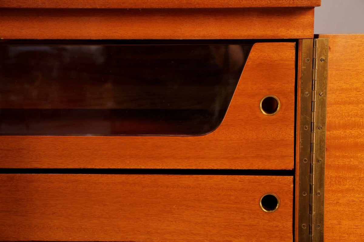 Mid Century Boxy 5-Drawer Bachelor's Chest
