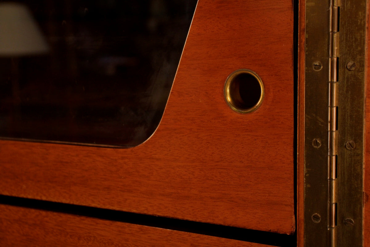 Mid Century Boxy 5-Drawer Bachelor's Chest