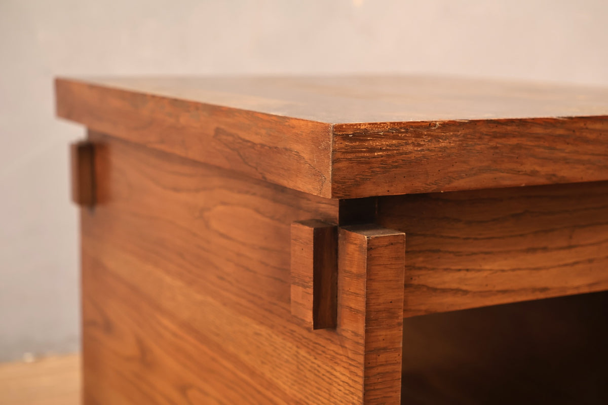 Lane Brutalist Oak End Table N