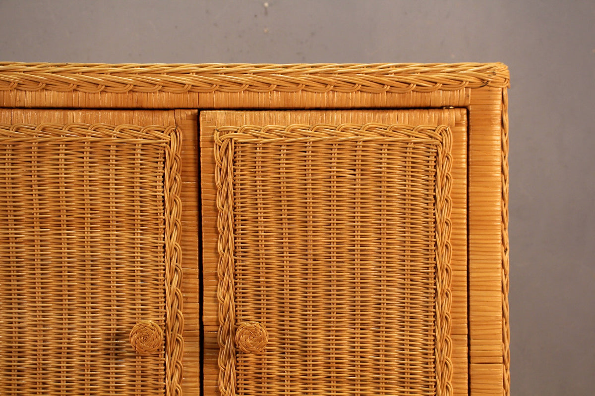 Wicker 4-Drawer Chest