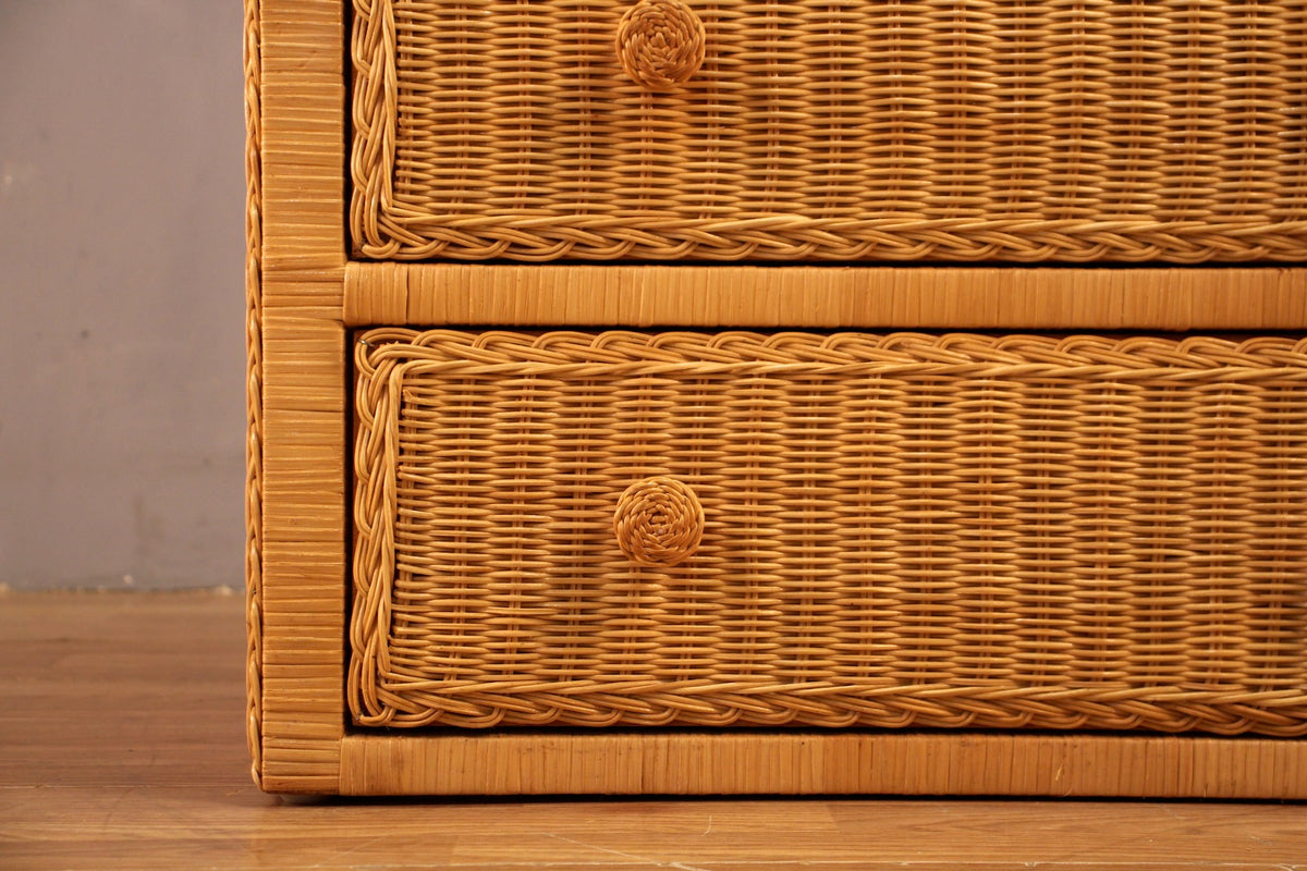 Wicker 4-Drawer Chest