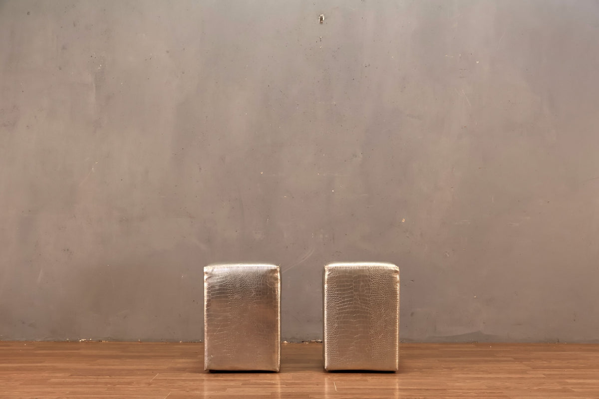 Small Silver Alligator Stool