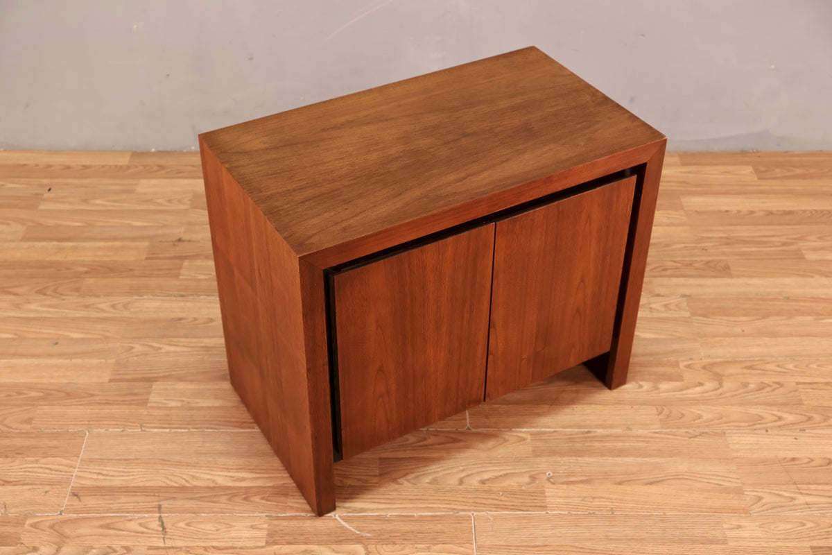 Mid Century Walnut 2-Door Nightstand