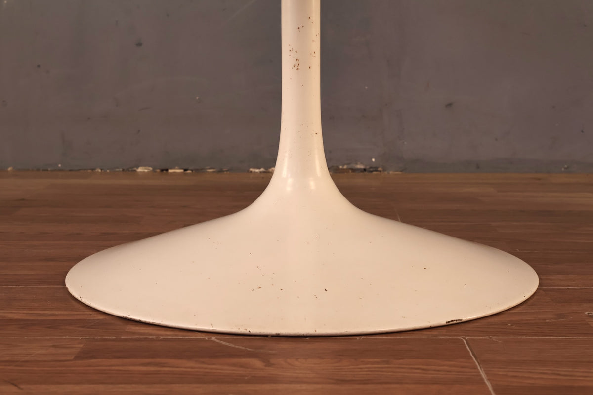 White Metal Tulip Dining Table - ONLINE ONLY