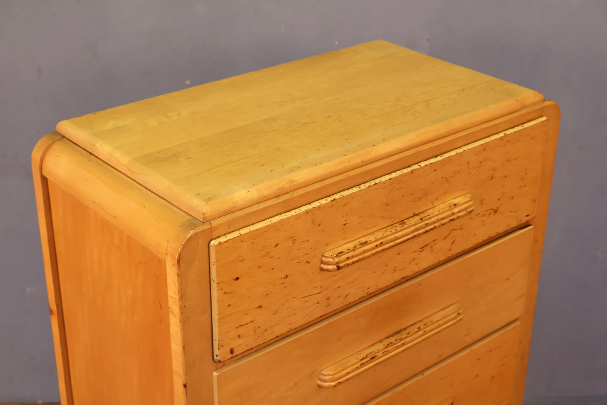Compact Deco 5-Drawer Dresser