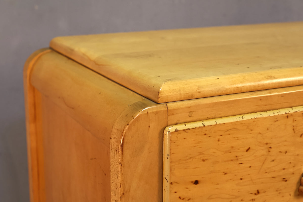 Compact Deco 5-Drawer Dresser