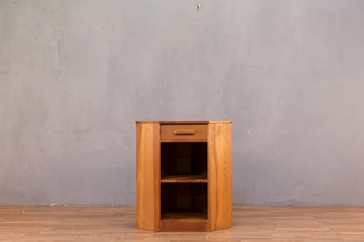 Pine 1-Drawer Corner Table