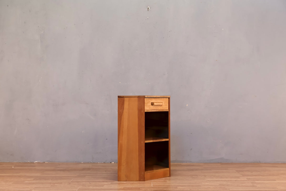 Pine 1-Drawer Corner Table