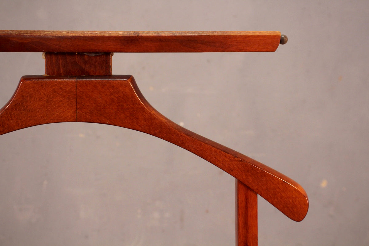 Reguitti Mid Century Valet Stand