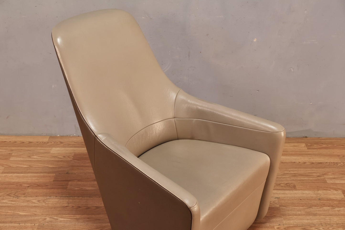 Walter Knoll Gray Leather Lounge Chair - ONLINE ONLY