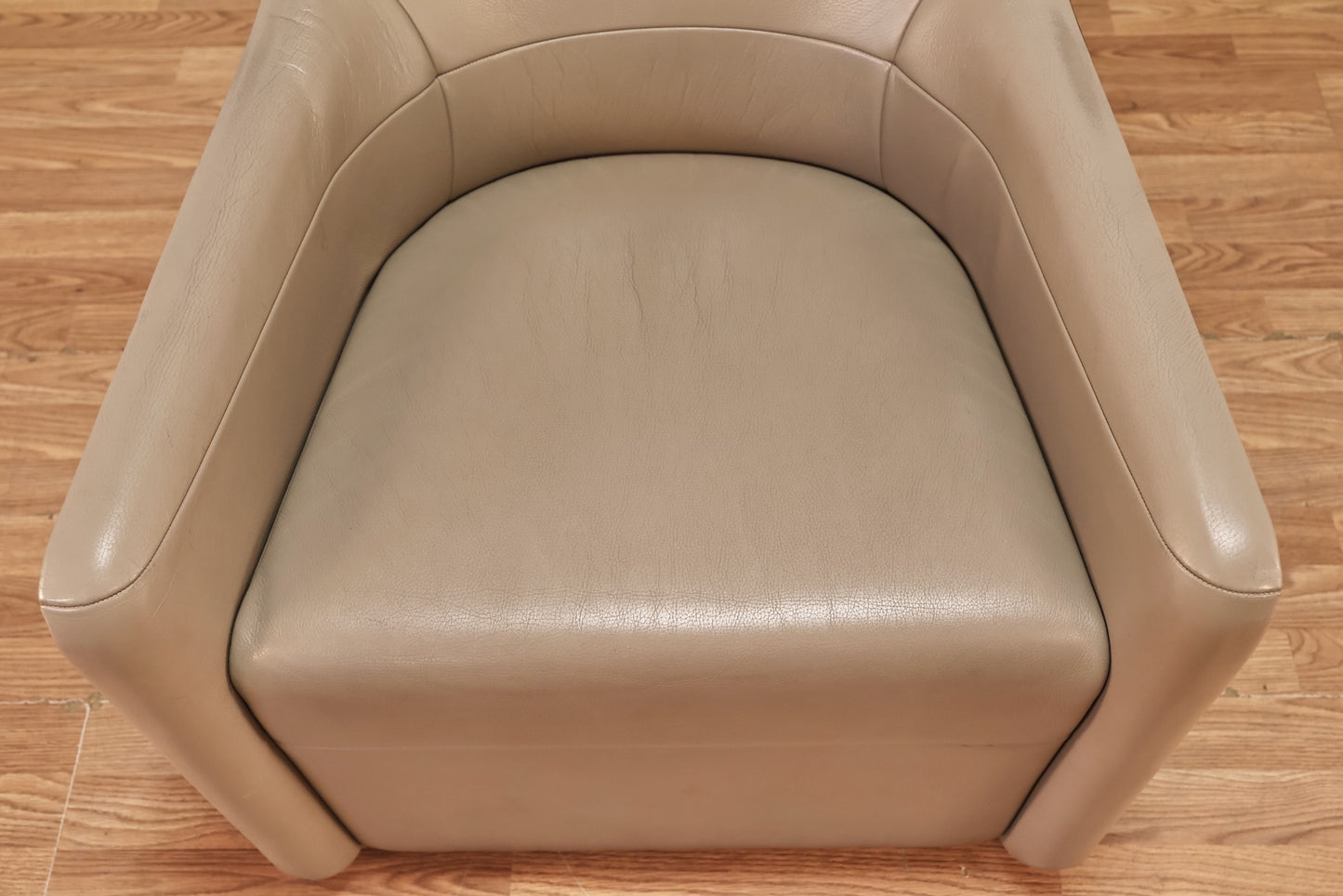 Walter Knoll Gray Leather Lounge Chair - ONLINE ONLY