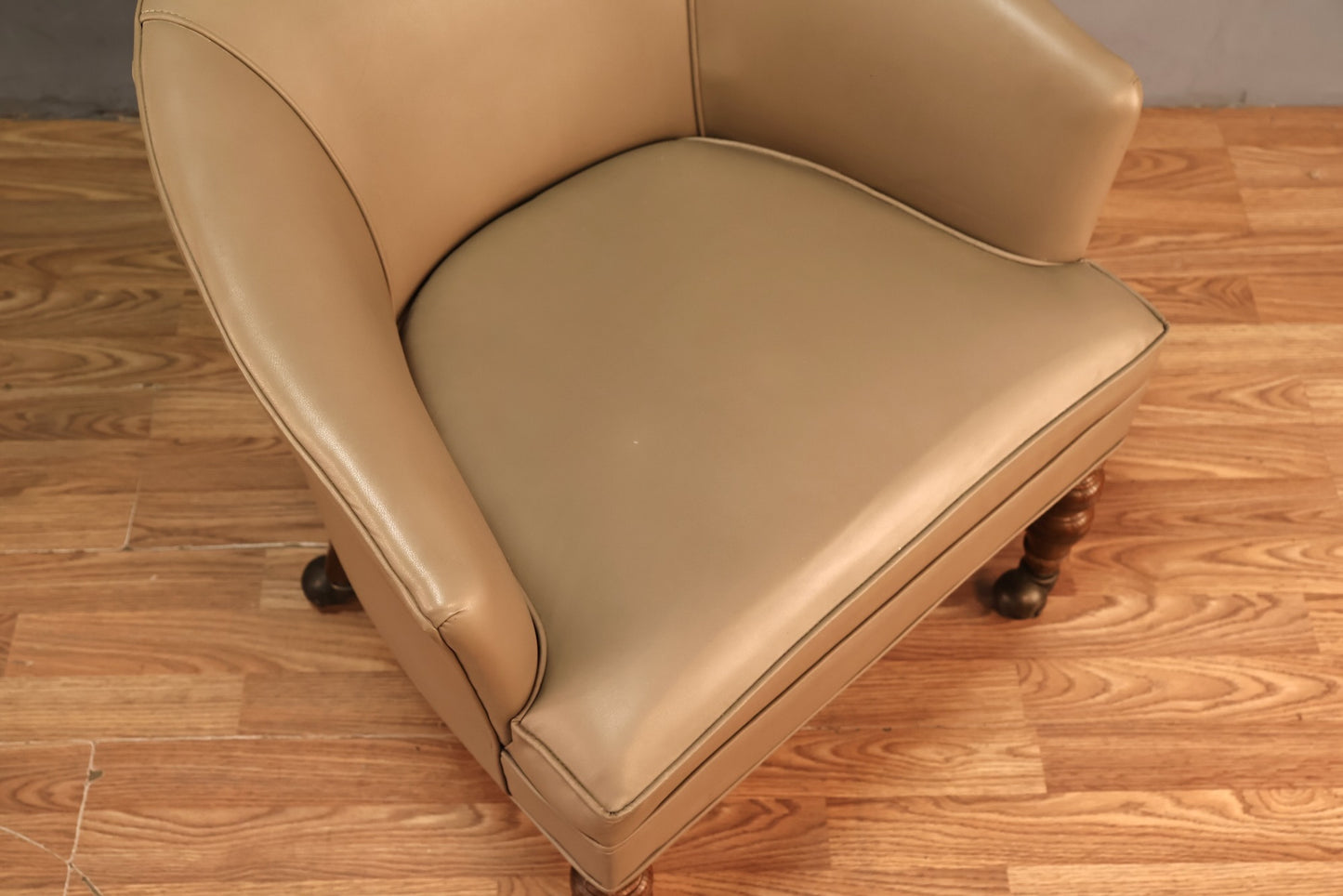 Taupe Vinyl Rolling Chair - ONLINE ONLY