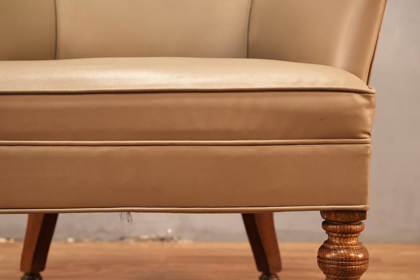 Taupe Vinyl Rolling Chair - ONLINE ONLY