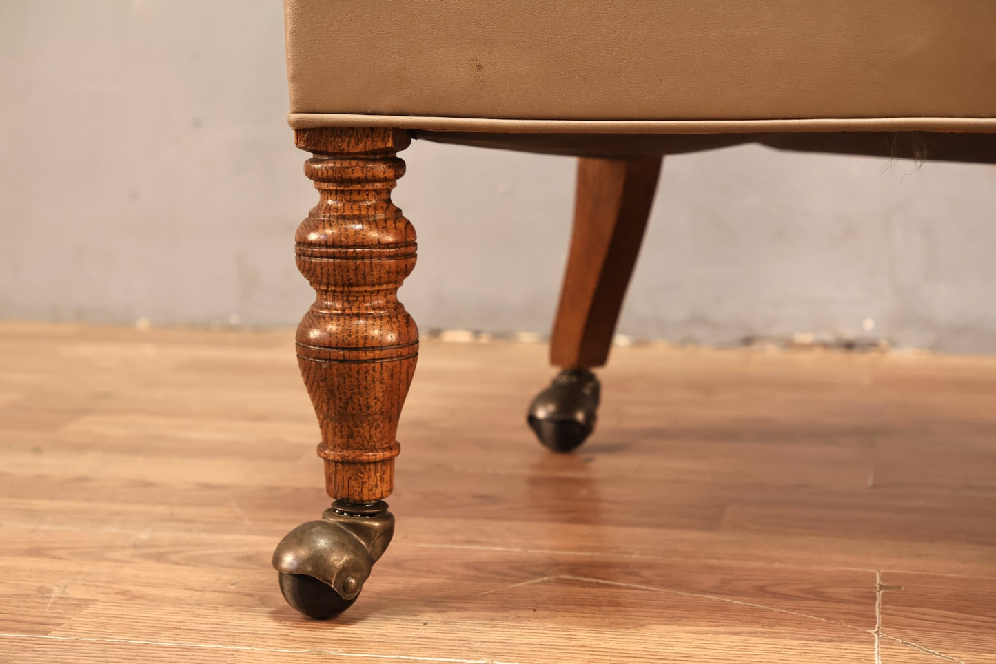 Taupe Vinyl Rolling Chair - ONLINE ONLY