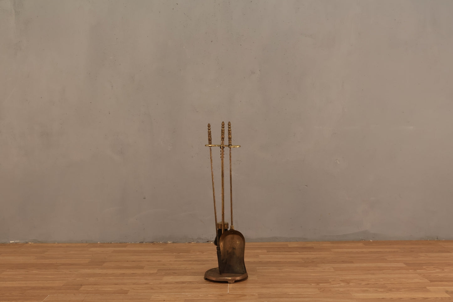 Brass 3-Piece Fireplace Set