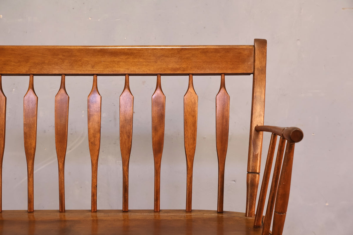 Small Nichols & Stone Maple Bench