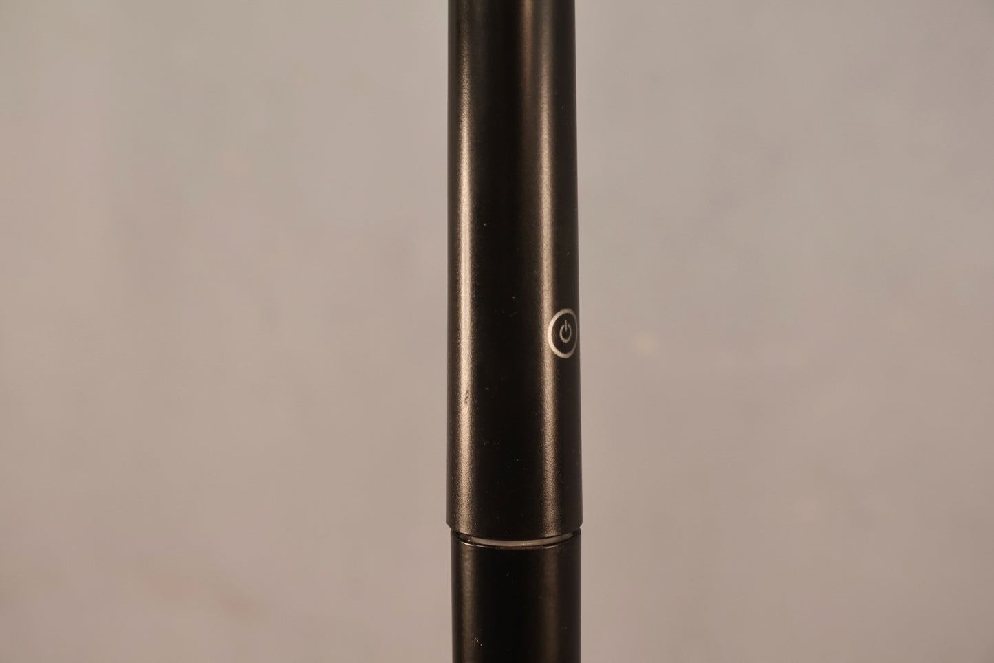 Modernist Gooseneck Office Lamp
