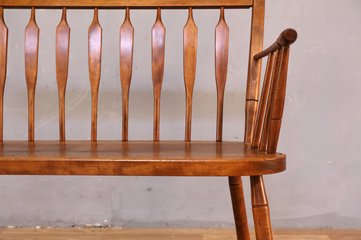 Small Nichols & Stone Maple Bench