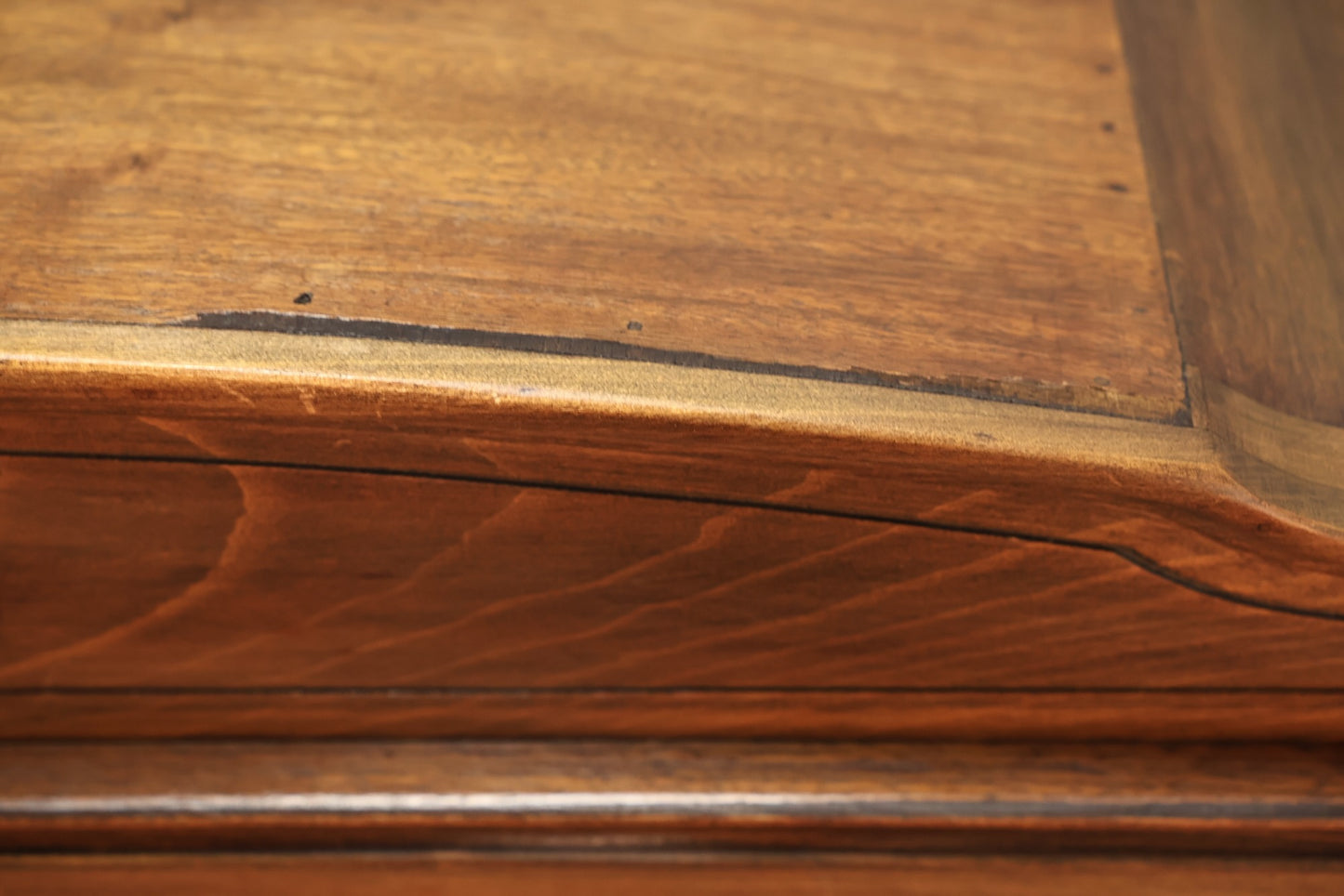 Antique Carved 4-Drawer Chifferobe