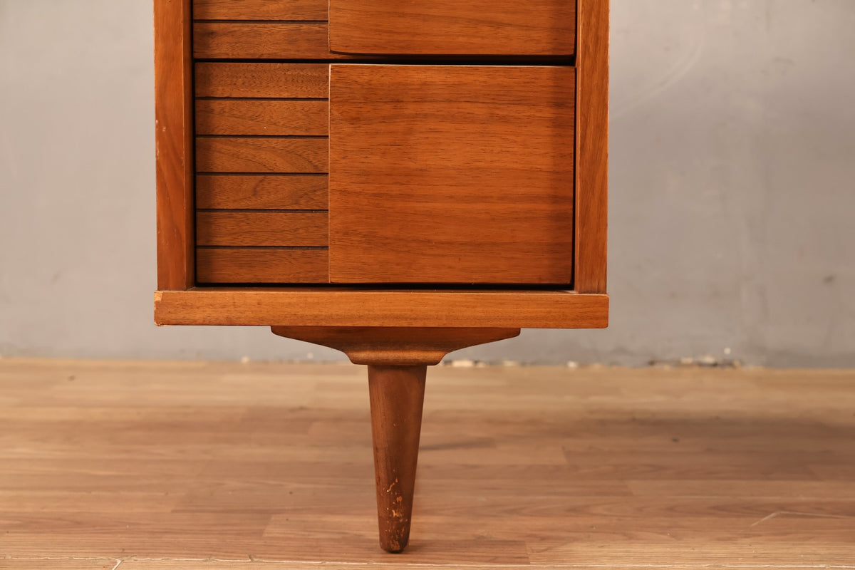 Walnut & Laminate 7-Drawer Desk