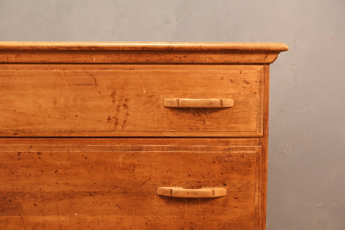 Country Pine 3-Drawer Dresser