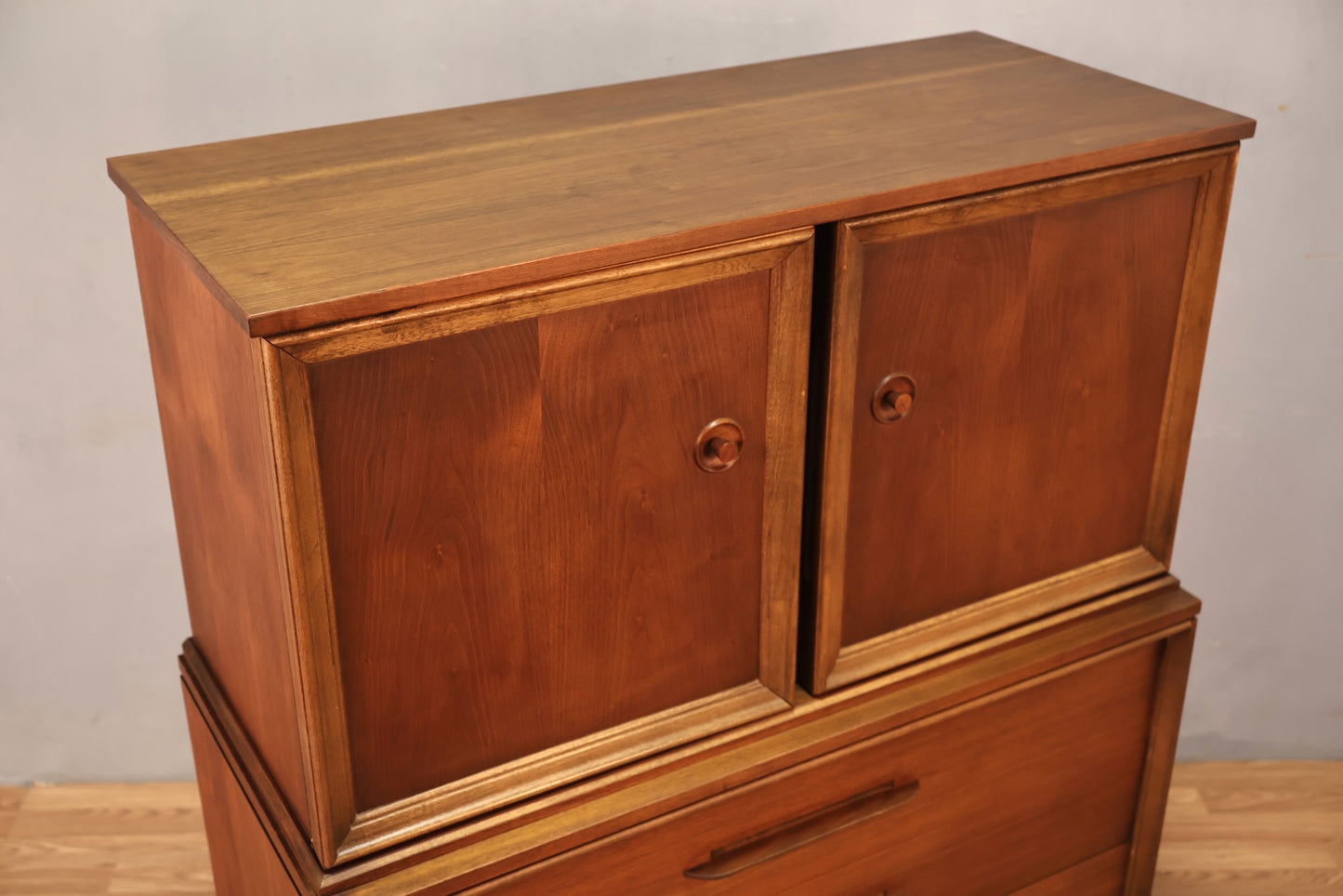 1960s Bassett "Impact" 5-Drawer Bachelor's Chest