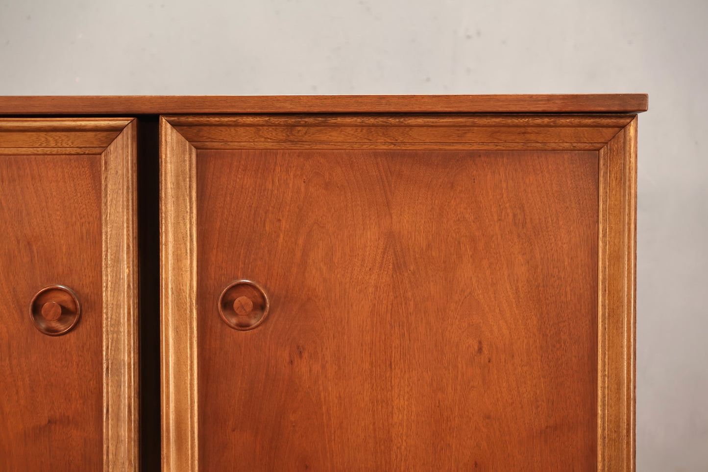 1960s Bassett "Impact" 5-Drawer Bachelor's Chest