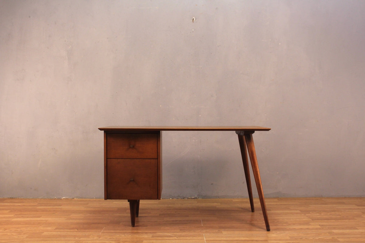 Paul McCobb for Planner Group 2-Drawer Desk