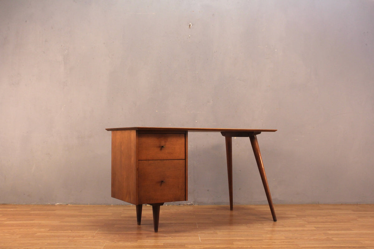 Paul McCobb for Planner Group 2-Drawer Desk