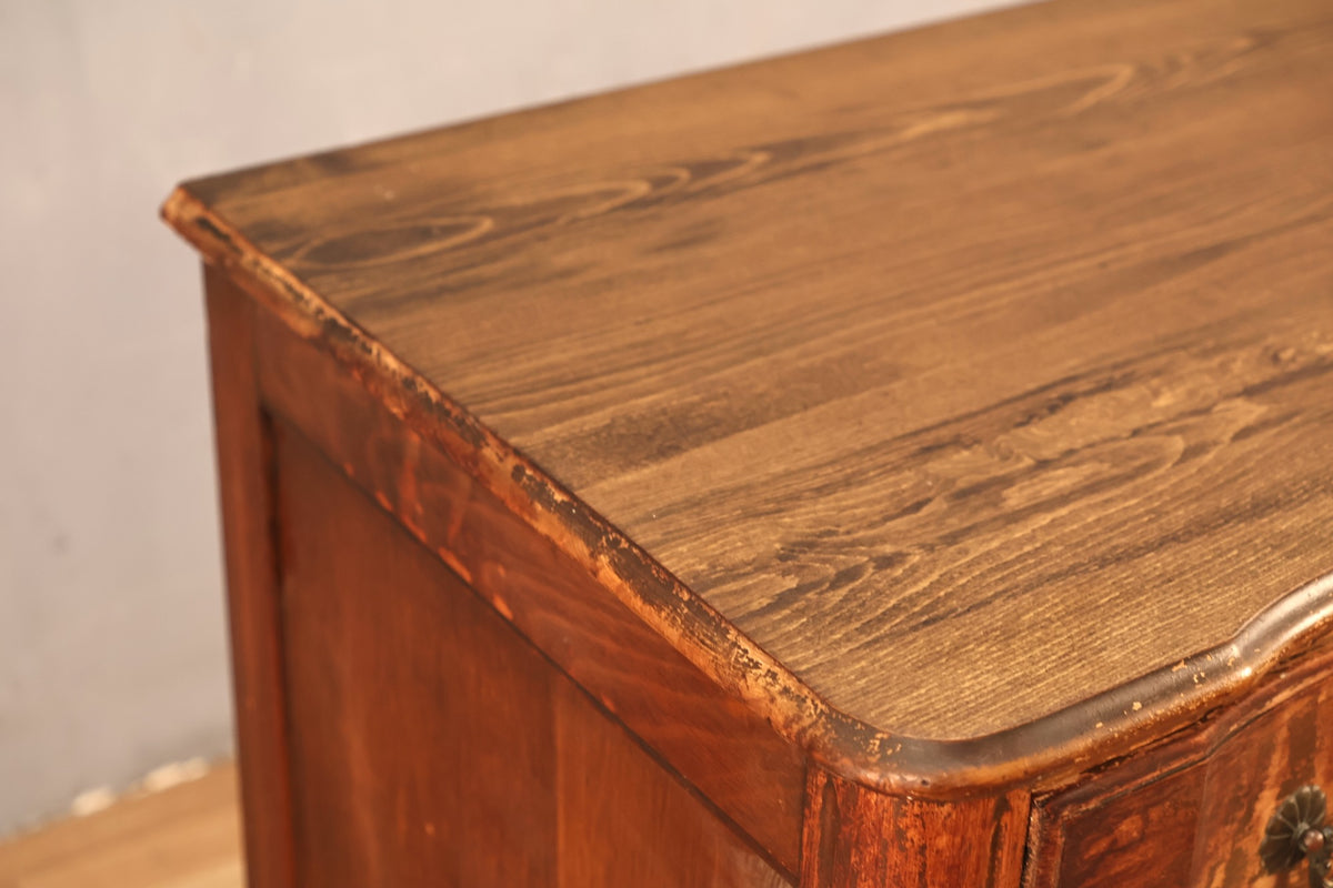 Country Oak 3-Drawer Dresser