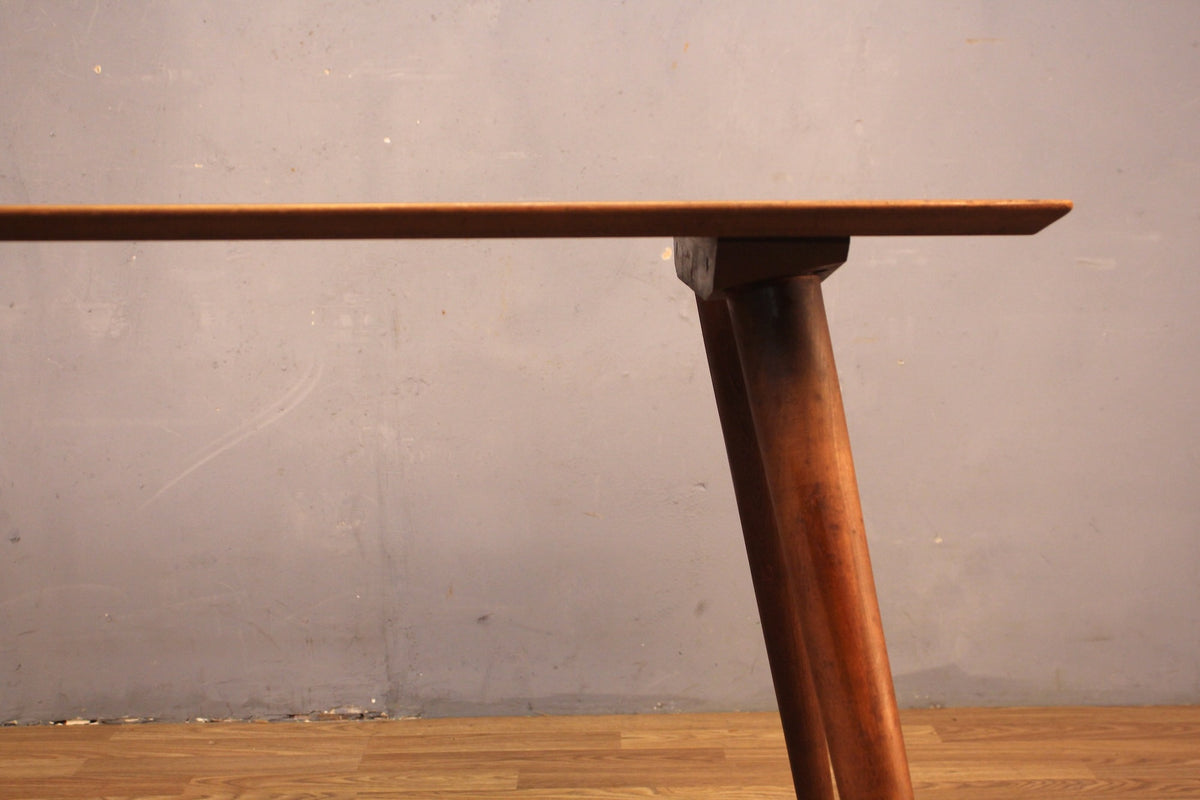 Paul McCobb for Planner Group 2-Drawer Desk