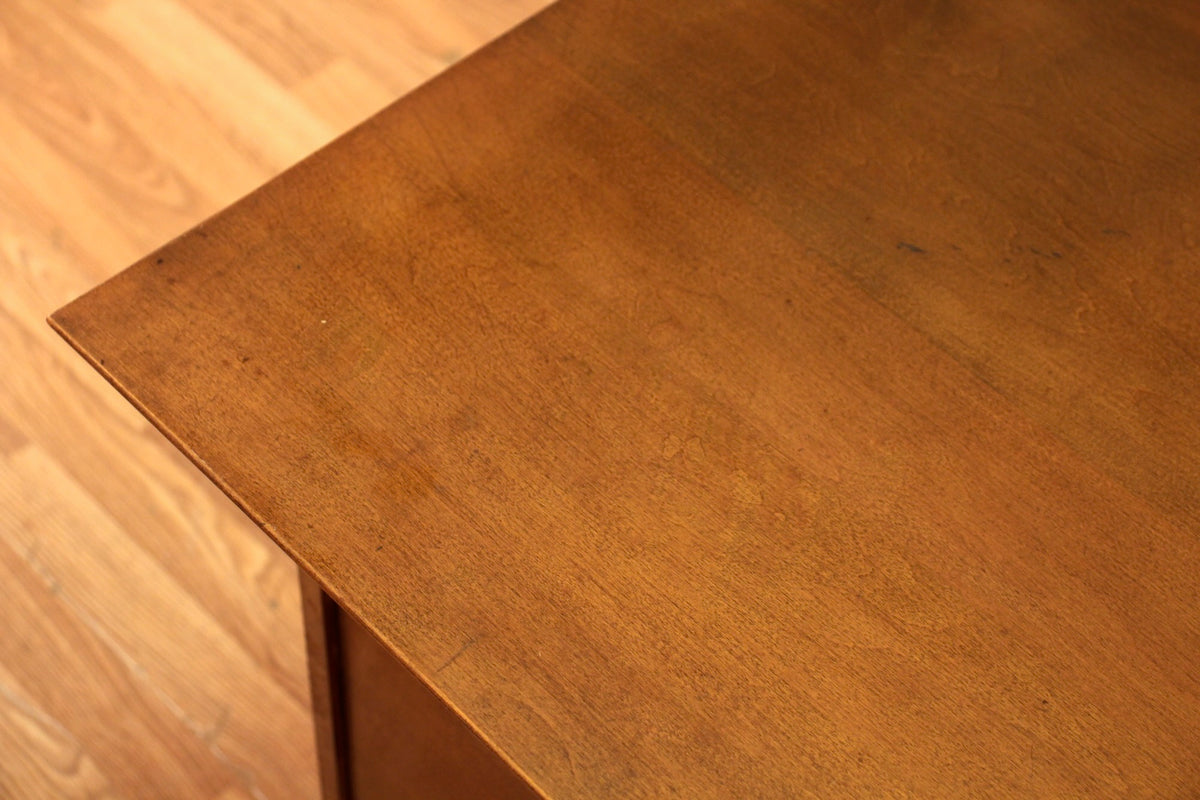 Paul McCobb for Planner Group 2-Drawer Desk