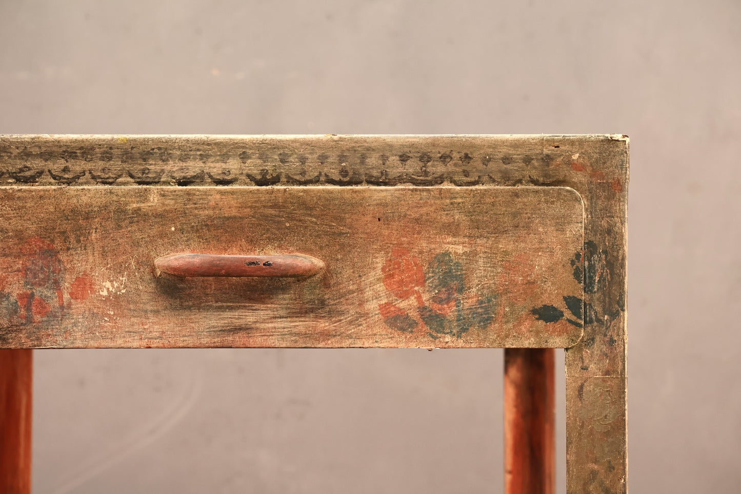 Shabby Floral Metal End Table