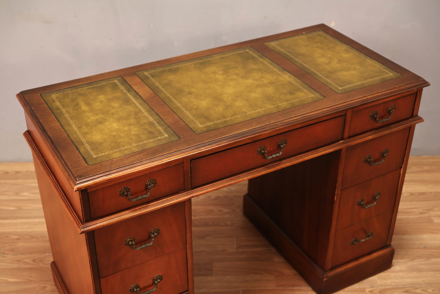 Mahogany Leather-Top 9-Drawer Desk - ONLINE ONLY